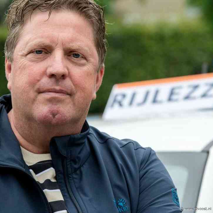 Stalkende ex-rijschoolhouder slaat weer toe: opnieuw rijexamens afgebroken