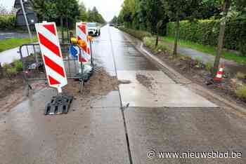 Noodherstelling stremt verkeer in Heerestraat en Steenweg op Oosthoven