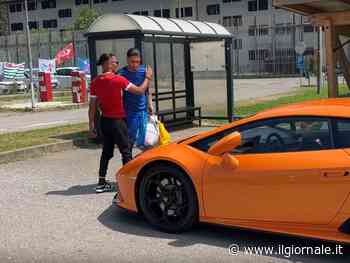 Baby Gang: "La legge italiana non funziona un c...o". E lascia il carcere in Lamborghini