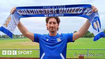 Colchester sign Woodyard following York exit