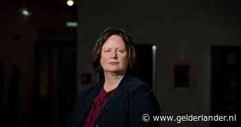 Daphne Bergman nog eens zes jaar burgemeester van Beuningen. En dat raakt haar: ‘Nou, en nu ga ik janken’