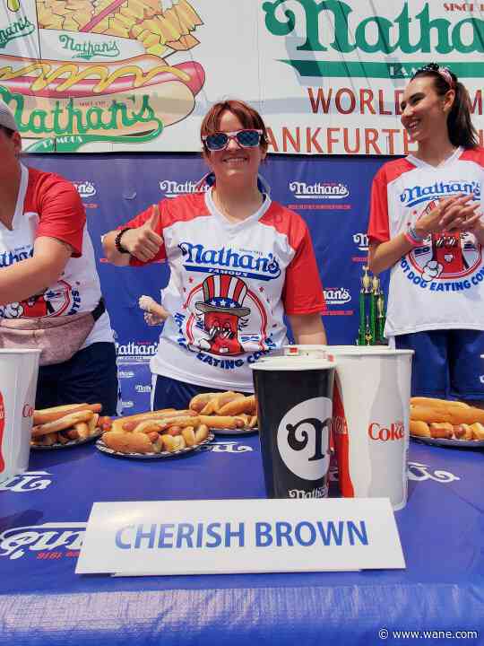 Northwest Ohio woman places inside top 10 in Nathan's Hot Dog Eating Contest
