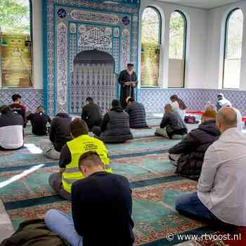 Imam Zwolse moskee teleurgesteld na Kamerdebat: "Onze vrouwen voelen zich tweederangs burgers"
