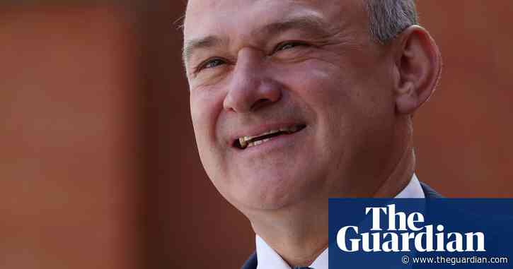 Lib Dems to push for cross-party talks on tackling social care