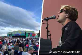 LIVE ROCK WERCHTER. Volle Barn voor dEUS - Massa-meezingmoment met Tom Odell