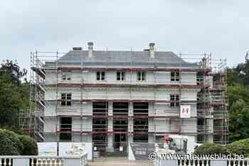 Kasteel Hof ter Linden in de steigers