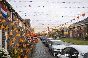 Vondelstraat in Roermond kleurt helemaal oranje: “Mijn hele vakantiegeld zit erin”