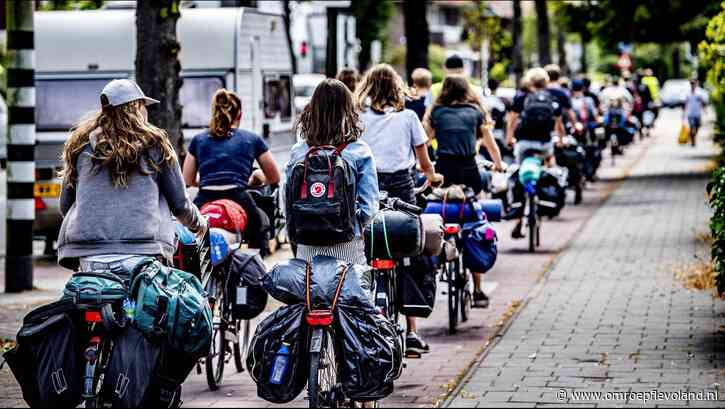 Almere - Geen schoolreisje door te weinig ouderbijdrage, maar regels zijn 'niet de taak van de gemeente'