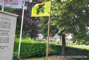 Onbekenden onteren vlag Vlaamse Beweging in Landegem