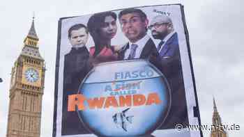 Tory-"Spielereien" gestoppt: Starmer beerdigt Plan für Ruanda-Abschiebungen