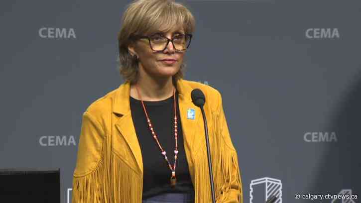 Outdoor watering by hand allowed as Calgary eases restrictions