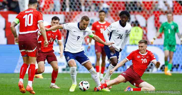 Stroef, stroever, stroefst: Engeland en Zwitserland verwikkeld in traag schaakspel, klok tikt door