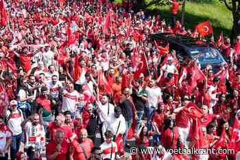 Berlijnse politie legt fanwalk van Turkije meermaals stil
