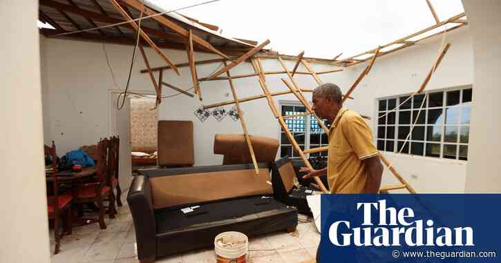 Tropical Storm Beryl smashes through Caribbean and heads for Texas coast