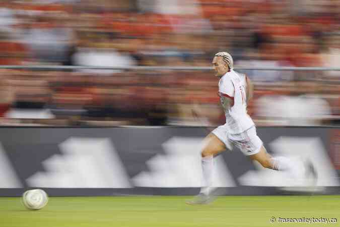 Columbus Crew cruises to 4-0 win, hands slumping Toronto FC a sixth straight loss