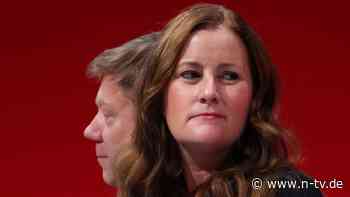 Kritik und Selbstkritik: Linke kämpft ums Überleben - Spitze zum Rückzug bereit