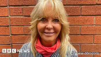 Nurse 'feels blessed' after 40 years' NHS service