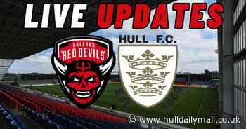Salford Red Devils vs Hull FC live second half action as Salford make numerical advantage count