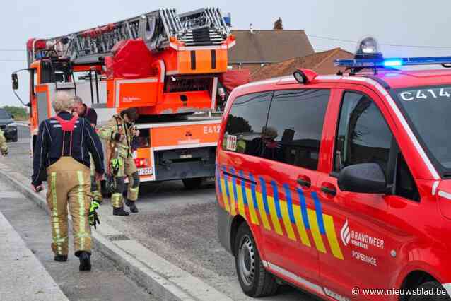 Brandweer rukt uit voor woningbrand, maar vindt enkel afvalbrand