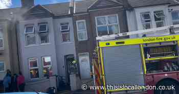 Fulbourne Road, Walthamstow fire: People told to avoid area