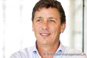 MKB voorman overhandigd doelen & taken aan minister