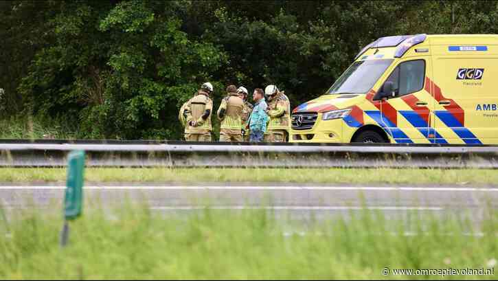 Noordoostpolder - Politie zoekt naar gecrashte auto naast de A6, maar vindt niks