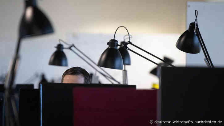 Arbeitsmarkt: Hohe Mitarbeiterfluktuation: Wer will wechseln und warum?