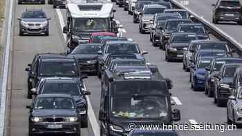 Erneut langer Stau vor dem Gotthard-Nordportal