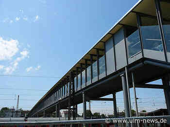Für Fußgänger Behinderung am Bahnhofsteg