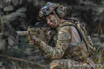 Women in Military More Likely to Suffer Chronic Pain During Wartime