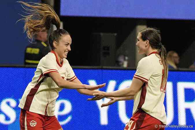 Canadian international midfielder Julia Grosso joins the NWSL’s Chicago Red Stars