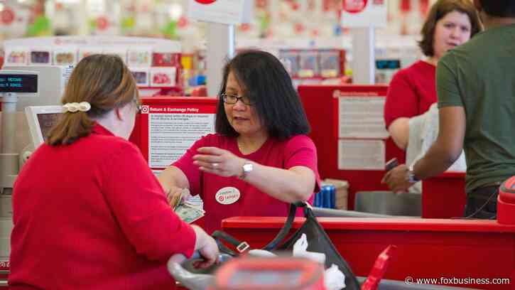 Target stores to stop accepting personal checks