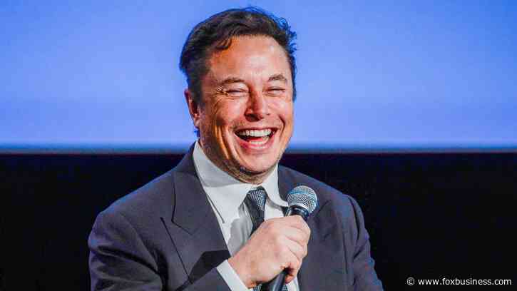 Tesla investors turn stock around; Robotaxi buzz heats up