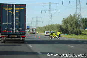 Auto en vrachtwagen botsen op A2: file richting Breukelen