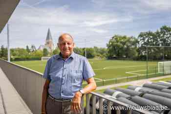 Nieuw kunstgrasveld voor Sporting Mechelen: “Belangrijk om kwalitatieve trainingen te kunnen blijven geven”