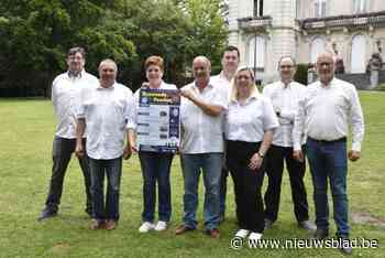 Eenbeekeinde viert voor de 75ste keer Bruisende Feesten… met champagne