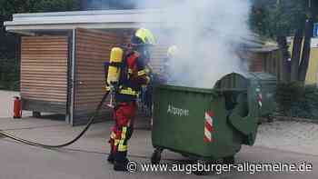 Zeugen gesucht: Mutmaßliche Brandlegung hinter Bäckerei in Senden
