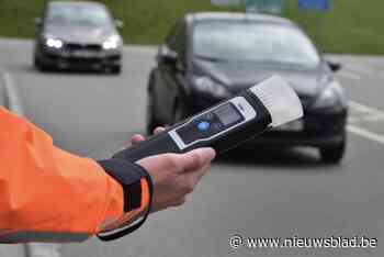 Politie haalt vier dronken bestuurders uit  verkeer en geeft twee minderjarigen pv