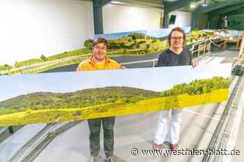 Brakel: Modellbundesbahn perfektioniert Illusion mit Hintergrundfoto