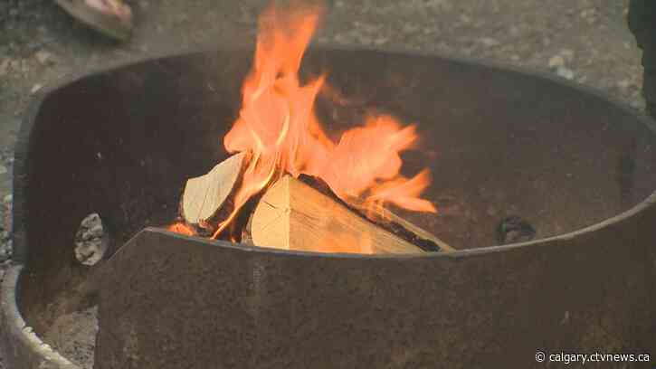 Dry temperatures lead to fire restrictions west of Calgary