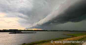 LIVE Code Oranje | Dreigende wolken bereiken ook Gelderland, eerste schade wordt gemeld