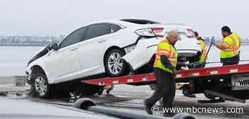 San Diego hotel clerk stabs guest before driving off pier