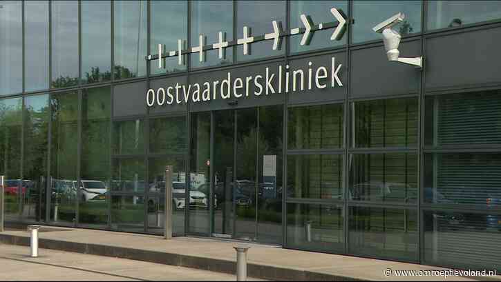 Almere - Patiënte wil van tbs-kliniek naar gevangenis en snijdt daarom begeleider in hals