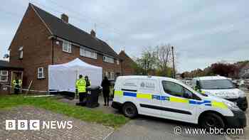 Man 'beat and strangled' estranged wife to death