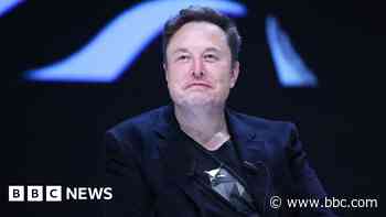 Musk defeats ex-Twitter staff seeking $500m in severance