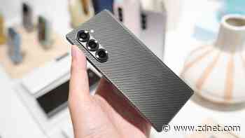 Buying a Samsung Galaxy Z Fold 6? Make sure to order this model