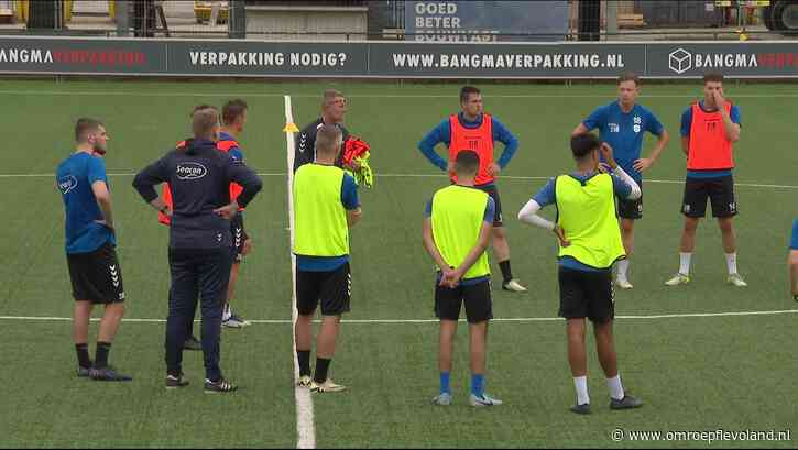 Urk - Nieuwe spelers van SV Urk willen zich zo snel mogelijk veilig spelen