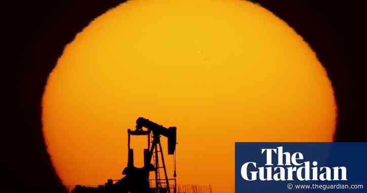 BP predicts global oil demand will peak in 2025, bringing to end rising emissions