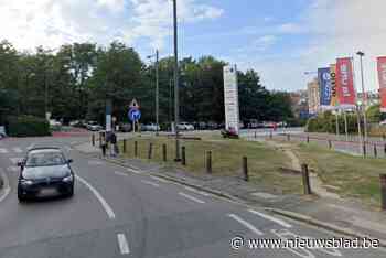 Fietsster sterft na aanrijding met vrachtwagen vlak bij RTBF-gebouwen