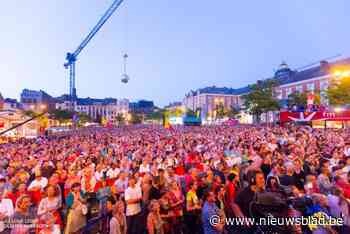 Vossenplein eert Annie Cordy, Lady Gaga, Johnny Hallyday, Claude François en Queen tijdens Bal National